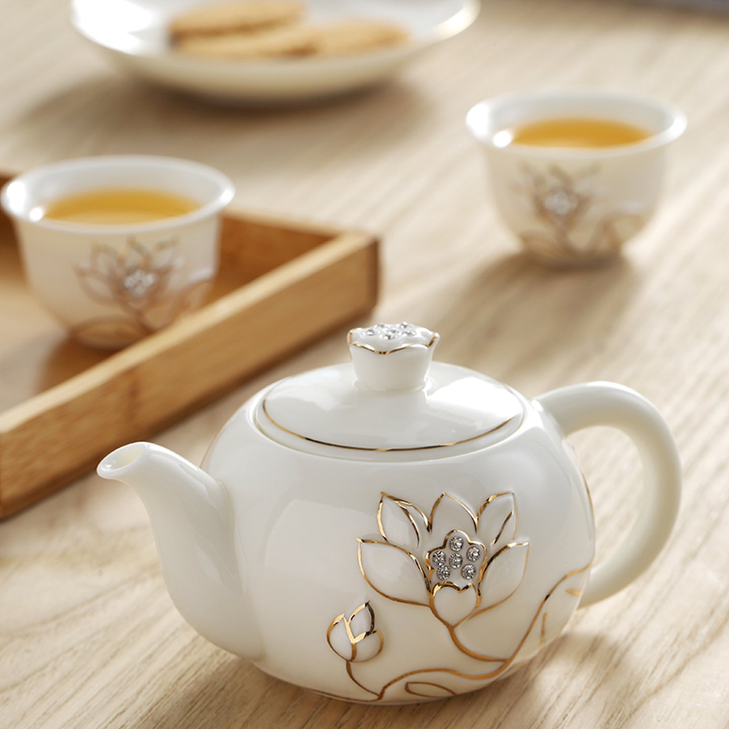 Ceramic Crystal Tea Pot and Cups Set with Elegant Lotus Pattern