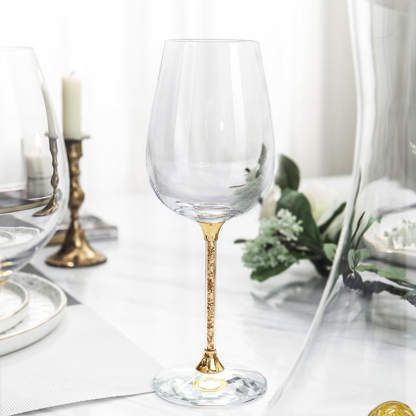 Set of 2 Goblets with Decanter