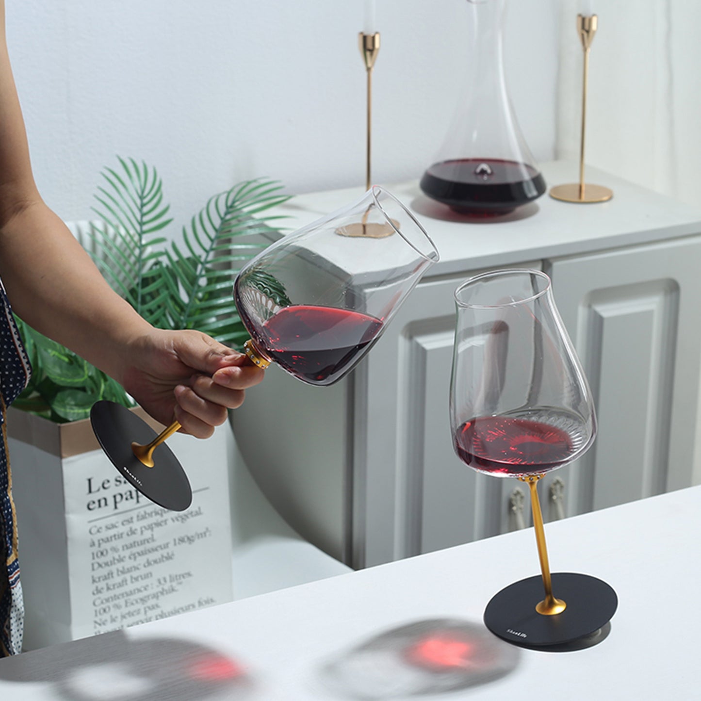 Sense Moment Wine Glass , Spinning Design