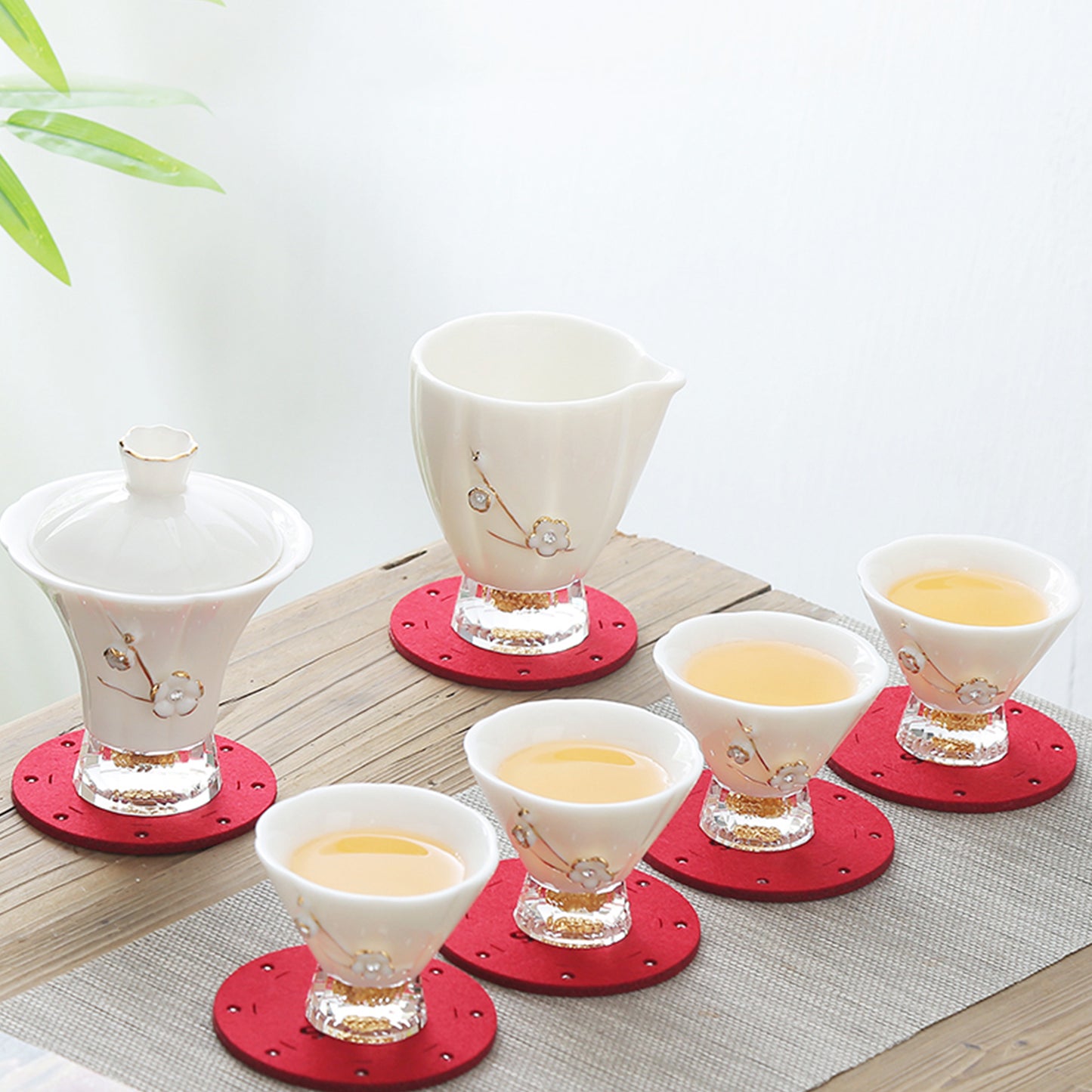 Golden Elegance Cover Bowl and Tea Cups Set